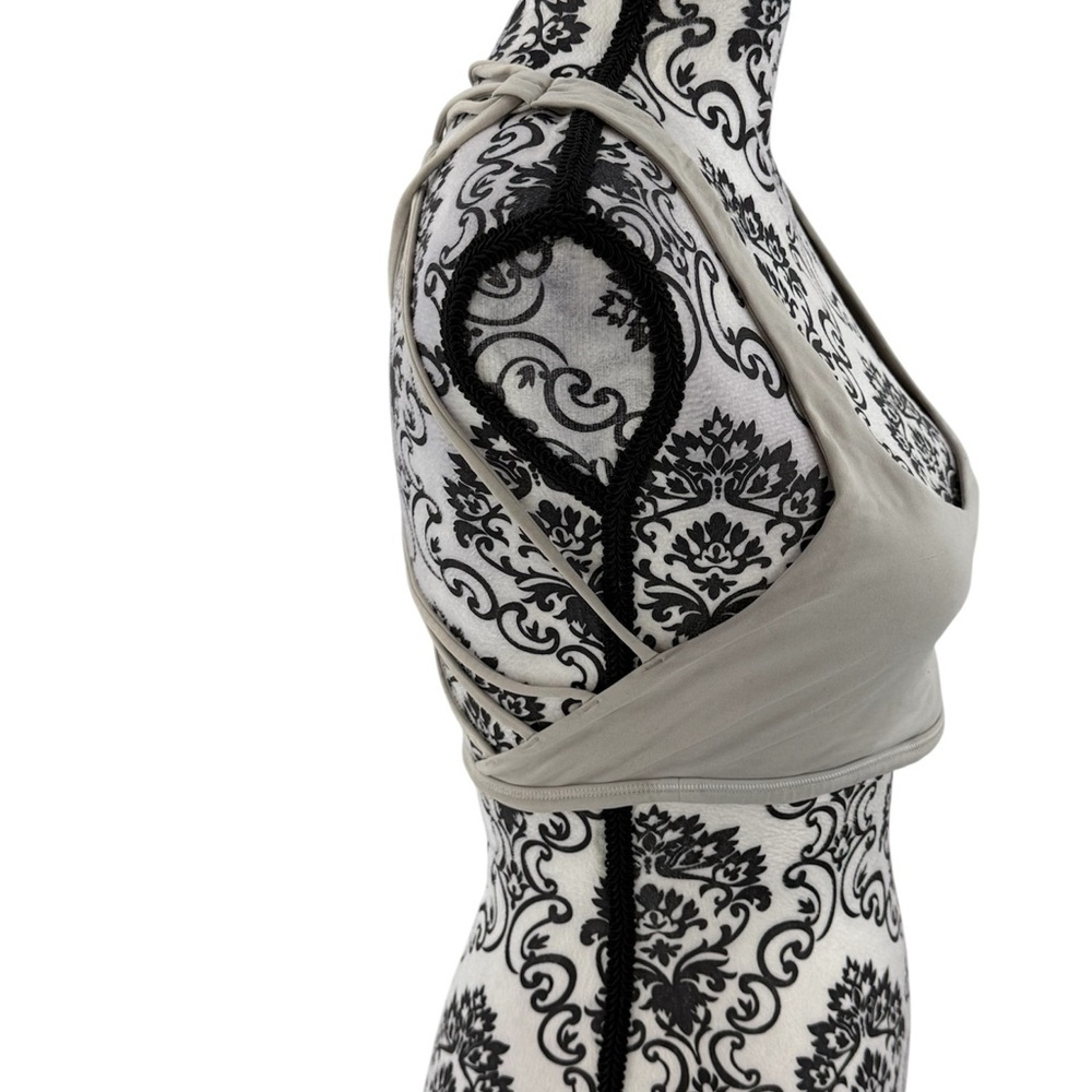 Lululemon Light Grey Free to Be Wild Strappy MultiCross Sports Bra Low-Med Impct - Picture 4 of 7